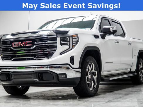 Used 2024 GMC Sierra 1500 SLT w/ SLT Premium Plus Package AWD/4WD image 8
