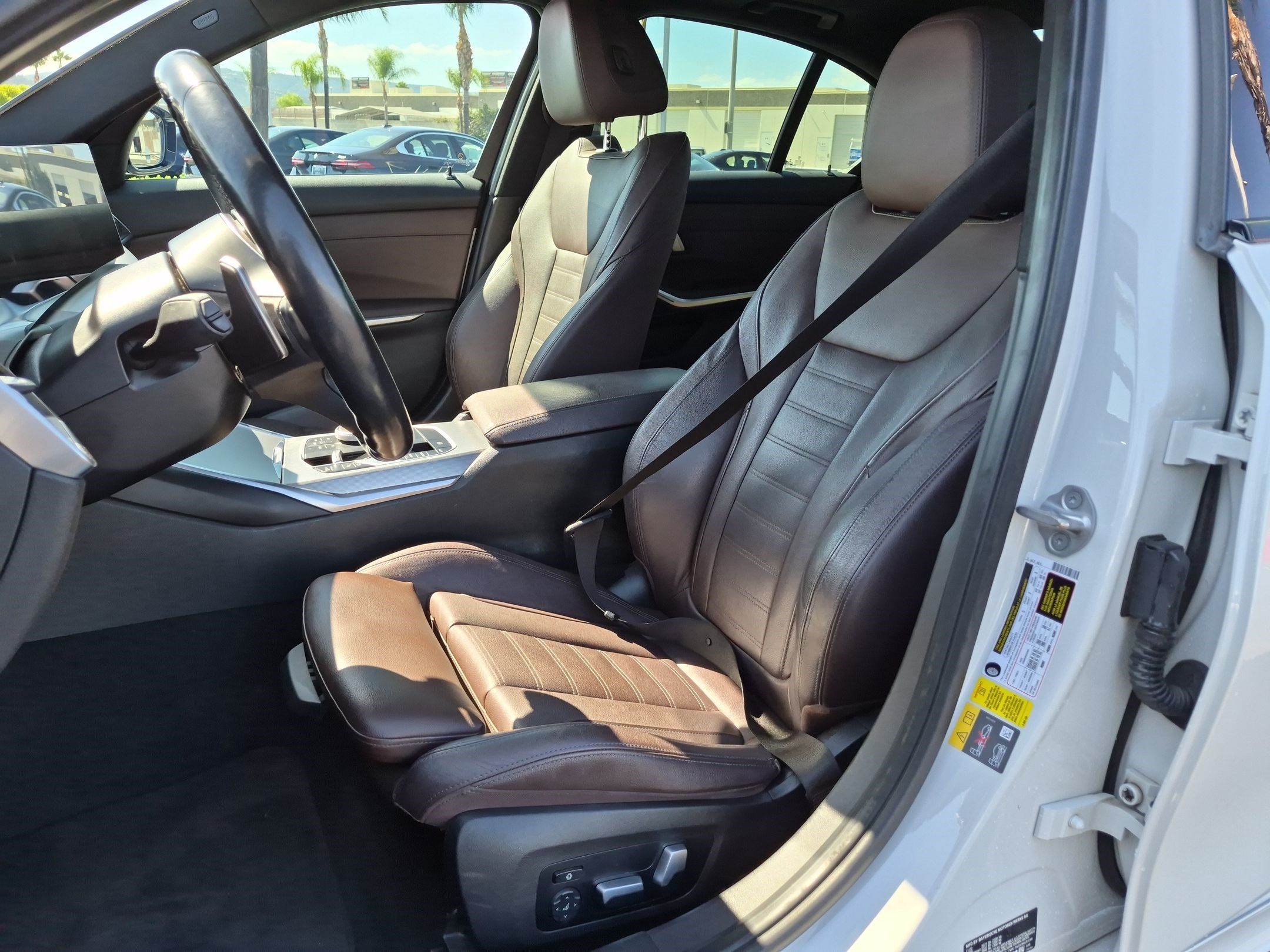 Used 2023 BMW 330e w/ M Sport Package RWD image 16
