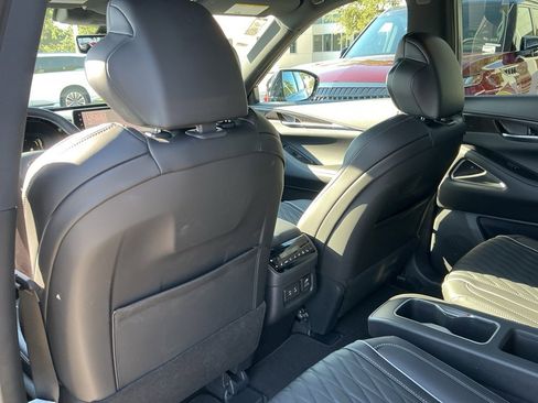 Certified 2026 INFINITI QX60 Autograph w/ Dark Cargo Package image 27