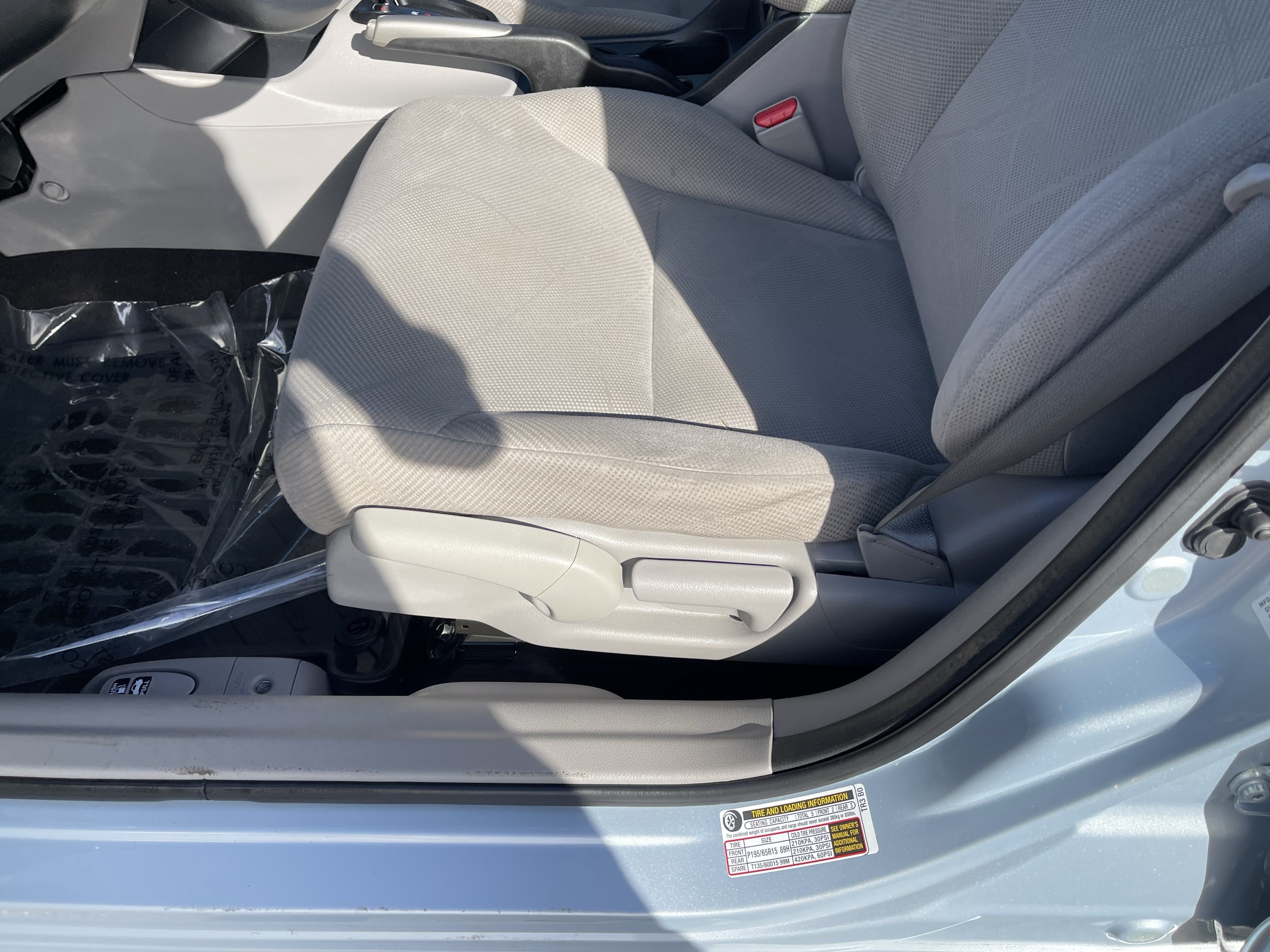 Used 2012 Honda Civic LX image 16