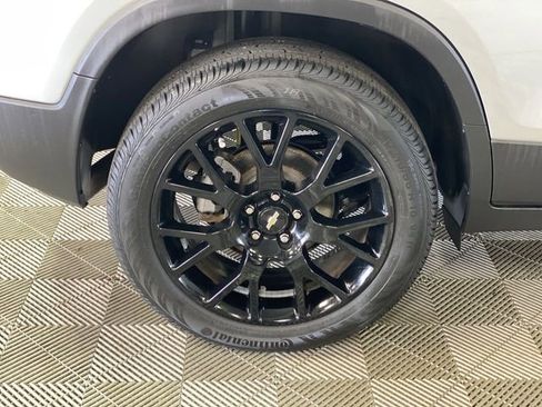 Certified 2022 Chevrolet Trax LT w/ Driver Confidence Package image 37