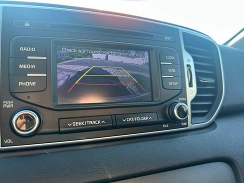 Used 2019 Kia Sportage LX FWD image 25