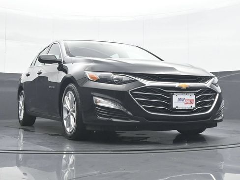 Used 2025 Chevrolet Malibu LT FWD image 33