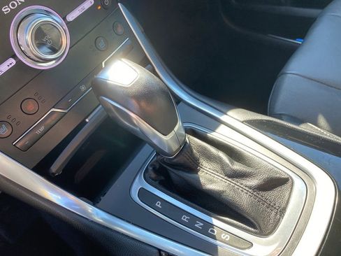 Used 2018 Ford Edge Titanium w/ Equipment Group 301A image 27