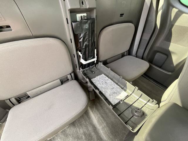 Used 2013 Nissan Frontier S RWD image 15