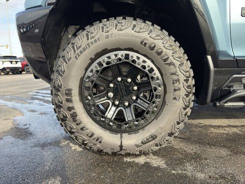 Certified 2024 GMC Hummer EV 3X w/ Omega Edition image 28