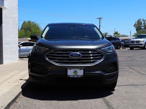 Used 2020 Ford Edge SE FWD image 16