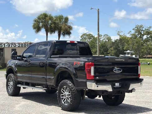 Used 2019 Ford F250 Lariat w/ Lariat Ultimate Package AWD/4WD image 4