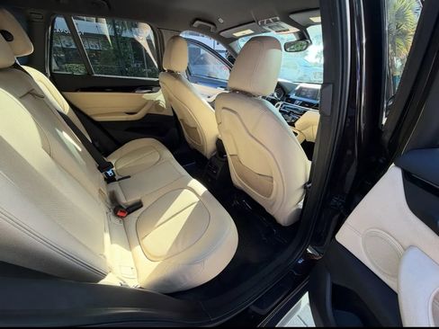 Used 2018 BMW X1 sDrive28i image 14