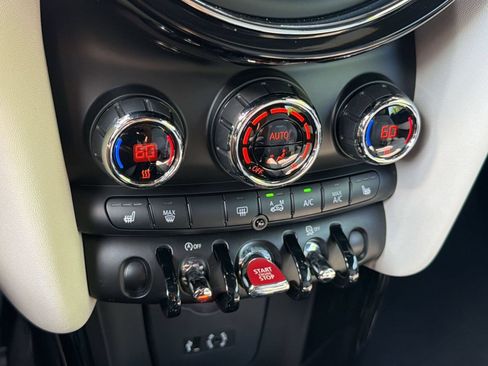 Used 2017 MINI Cooper S FWD image 16