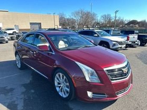 Used 2016 Cadillac XTS Luxury image 3