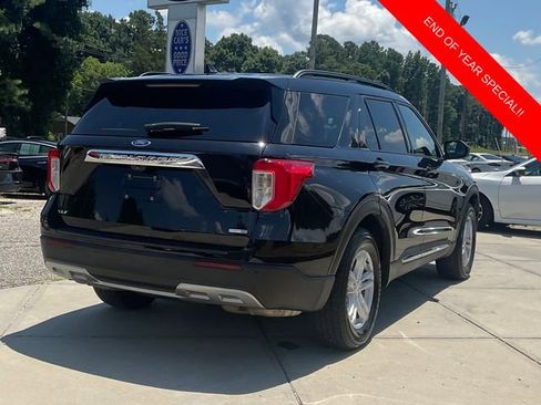 Used 2020 Ford Explorer XLT w/ Equipment Group 202A image 7