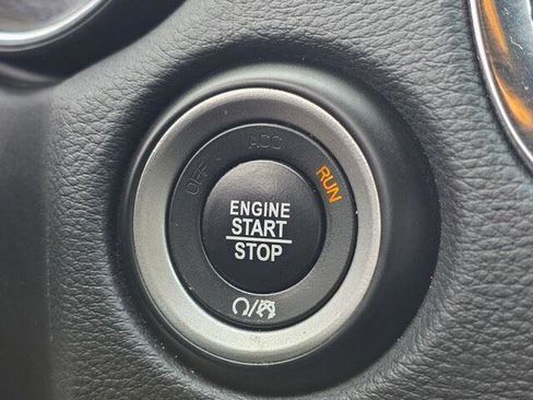 Used 2018 Dodge Durango SXT w/ Quick Order Package 2BB image 19