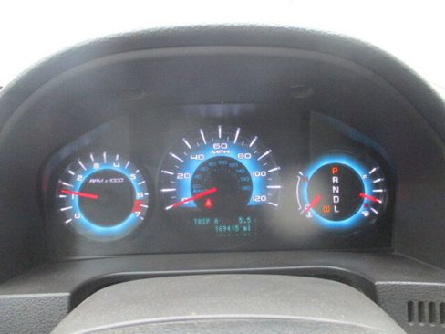 Used 2012 Ford Fusion SE image 26