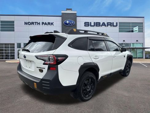 Certified 2024 Subaru Outback Wilderness AWD/4WD image 3