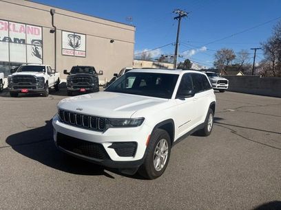 Used 2025 Jeep Grand Cherokee Laredo X w/ Luxury Tech Group I