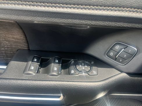 Used 2019 Ford Expedition Max Limited w/ Equipment Group 302A AWD/4WD image 12