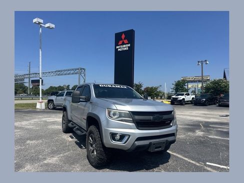 Used 2016 Chevrolet Colorado Z71 AWD/4WD image 1