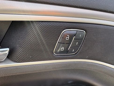 Used 2014 Lincoln MKZ w/ Equipment Group 102A Reserve FWD image 31