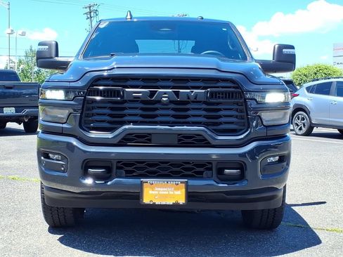 Certified 2025 RAM 2500 Big Horn AWD/4WD image 2