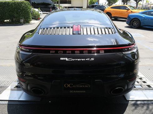 Used 2024 Porsche 911 Carrera 4S AWD/4WD image 43
