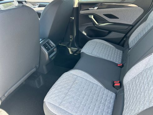 Used 2026 Volkswagen Tiguan S FWD image 17