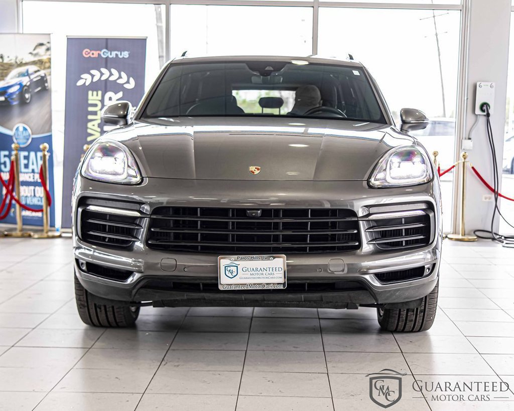 Used 2020 Porsche Cayenne E-Hybrid AWD/4WD image 3