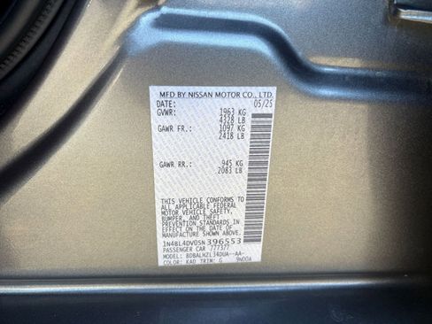 Used 2025 Nissan Altima 2.5 SV FWD image 30