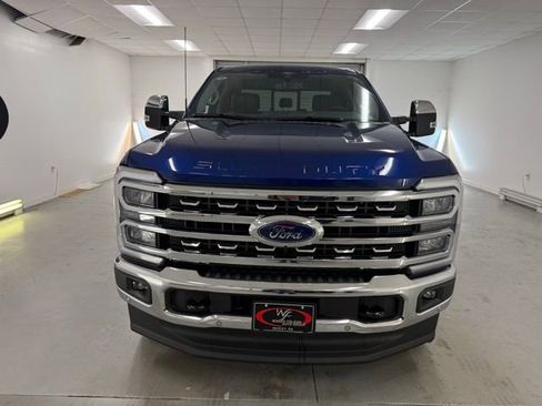 New 2026 Ford F250 Lariat w/ Lariat Premium Package image 2