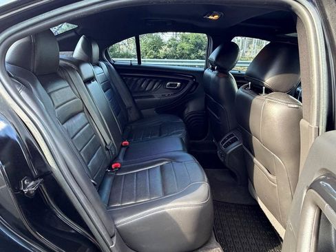 Used 2018 Ford Taurus SHO w/ Sho Performance Package AWD/4WD image 21