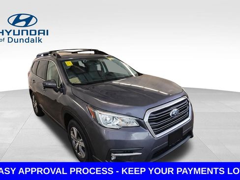 Used 2021 Subaru Ascent Premium w/ Convenience Package image 3