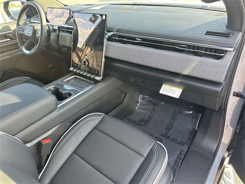 New 2026 GMC Sierra EV Elevation w/ Premium Package image 28