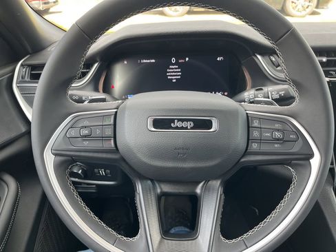 New 2025 Jeep Grand Cherokee Laredo X image 20