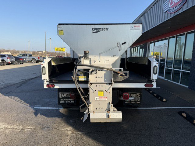Used 2014 Ford F550 4x4 Regular Cab Super Duty image 12