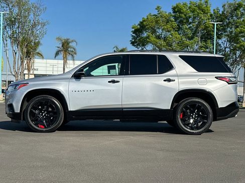 Used 2021 Chevrolet Traverse Premier w/ Redline Edition FWD image 6