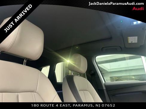 Used 2026 Audi Q4 e-tron Premium w/ Convenience Package image 17