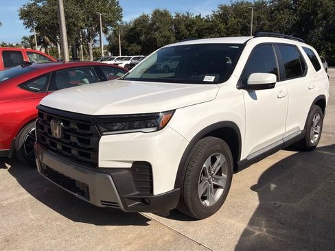 Used 2026 Honda Pilot EX-L image 2