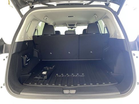New 2026 Nissan Rogue SV w/ Rock Creek Premium Package AWD/4WD image 15