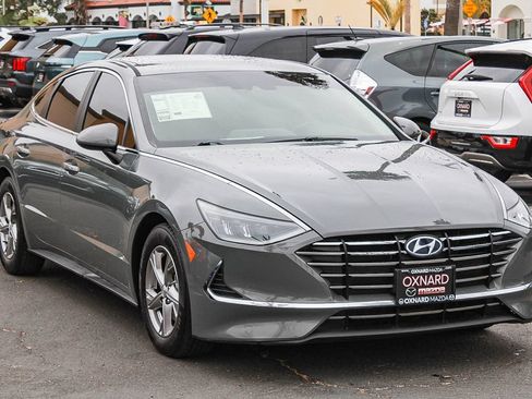 Used 2022 Hyundai Sonata SE FWD image 2