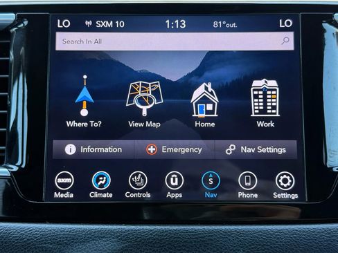Used 2019 Chrysler Pacifica Touring-L Plus w/ Advanced Safetytec Group image 47