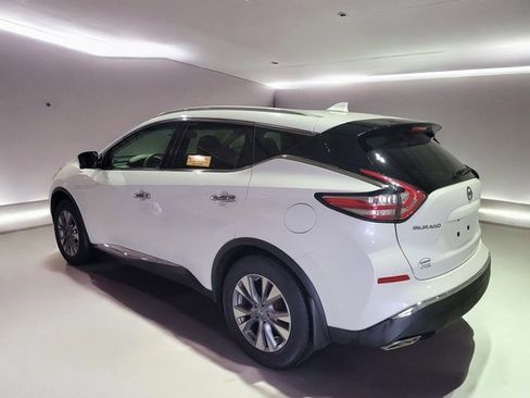 Used 2018 Nissan Murano SL image 18