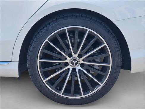 Used 2021 Mercedes-Benz C 300 Sedan image 6