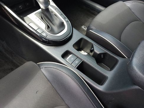 Used 2023 Kia Forte GT-Line w/ GT-Line Premium Package FWD image 26