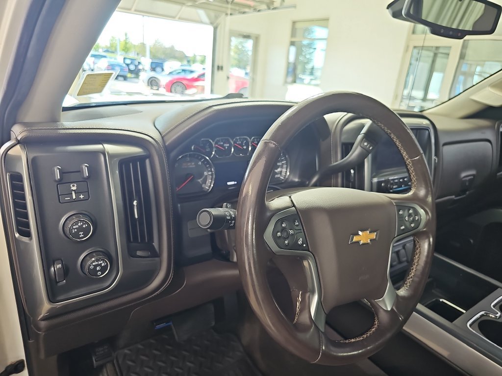 Used 2014 Chevrolet Silverado 1500 LTZ Z71 AWD/4WD image 20