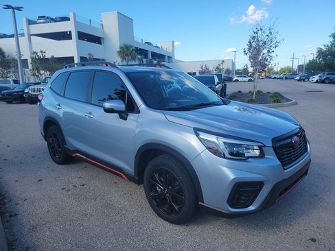 Used 2021 Subaru Forester Sport image 2