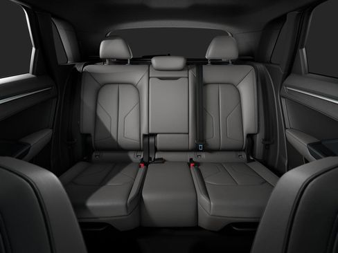 New 2025 Audi Q3 2.0T Premium image 10