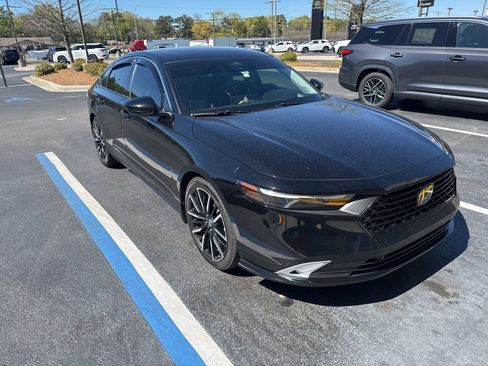 Used 2024 Honda Accord Touring image 1