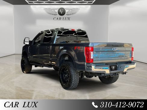 Used 2020 Ford F250 XL w/ STX Appearance Package AWD/4WD image 3