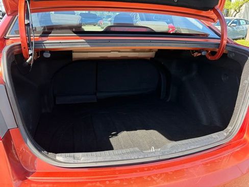 Used 2010 Kia Forte SX image 14