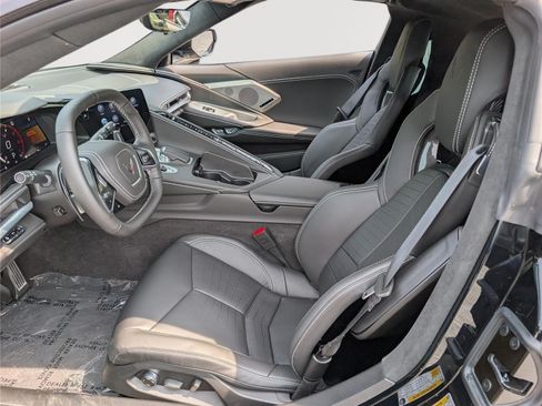 Used 2023 Chevrolet Corvette Stingray Premium Cpe w/ Z51 Performance Package RWD image 14
